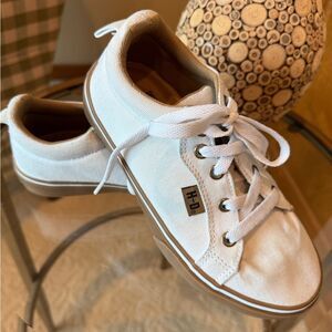Harley-Davidson Women’s Size 5.5M White Canvas Sneakers, excellent preowned cond